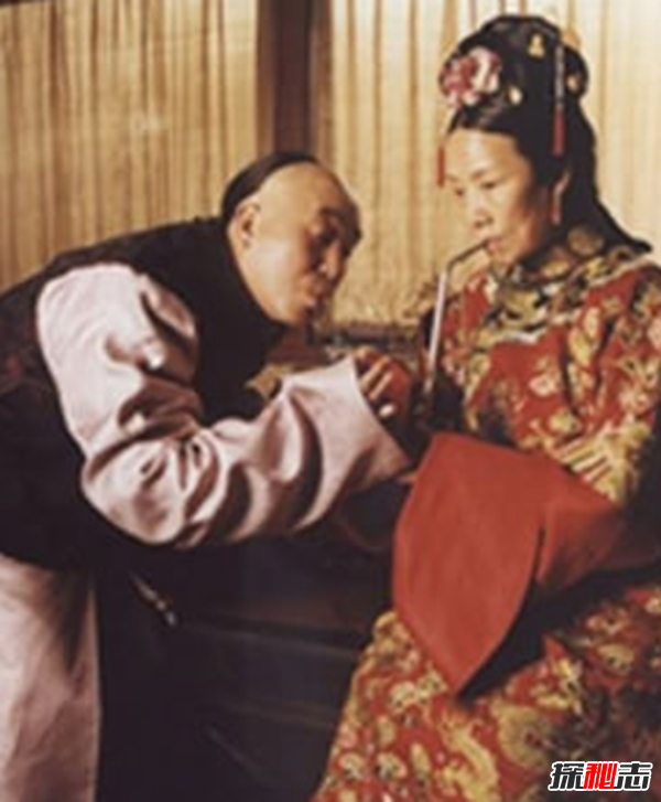 大太監(jiān)李蓮英死亡之謎墳?zāi)怪兄灰?jiàn)頭顱和長(zhǎng)辮子(病死或仇家暗殺)