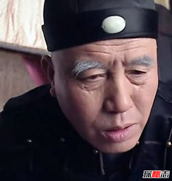 大太監(jiān)李蓮英死亡之謎墳?zāi)怪兄灰?jiàn)頭顱和長(zhǎng)辮子(病死或仇家暗殺)